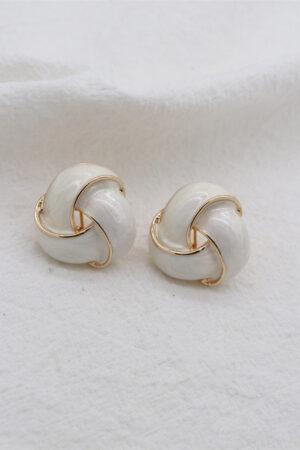 Обеци плетеница в бяло White Detail