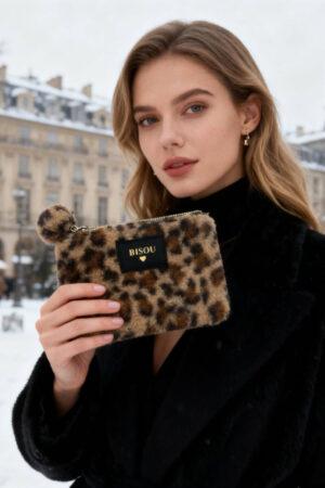 Пухкав клъч тигрово с бежаво Leopard Beige 13x20cm