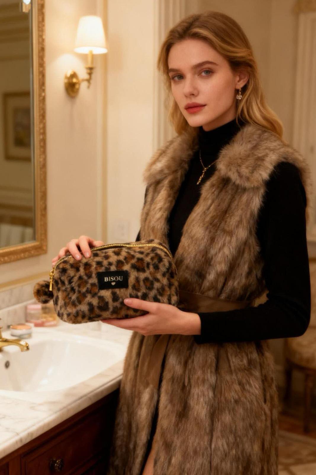 Пухкав клъч тигрово с бежаво Leopard Beige 11x21cm