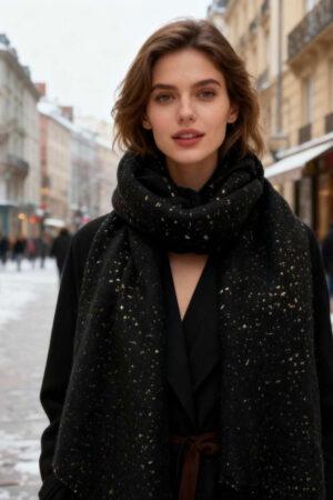 Шал вълнен с блясък в черно Black Sparkles