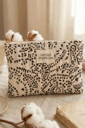 Козметична чантичка от памук в бежаво Beige Pouch 13x20cm