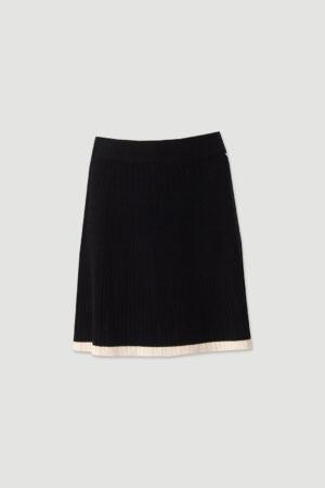 Пола къса черна Black Knit